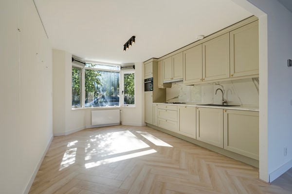 Medium property photo - Zandzeggelaan 199, 2554 HM Den Haag